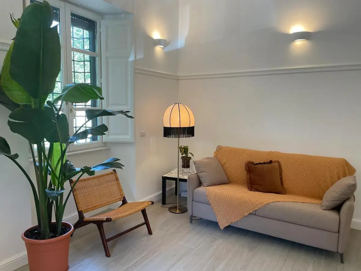 Marcantonio Home Rome: Colosseum Apartments for Groups Italy