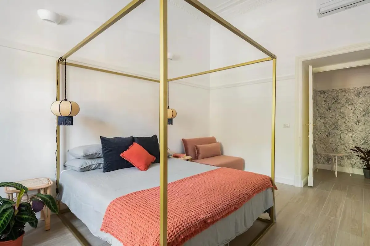 Marcantonio Home Rome: Colosseum Apartments for Groups Italy