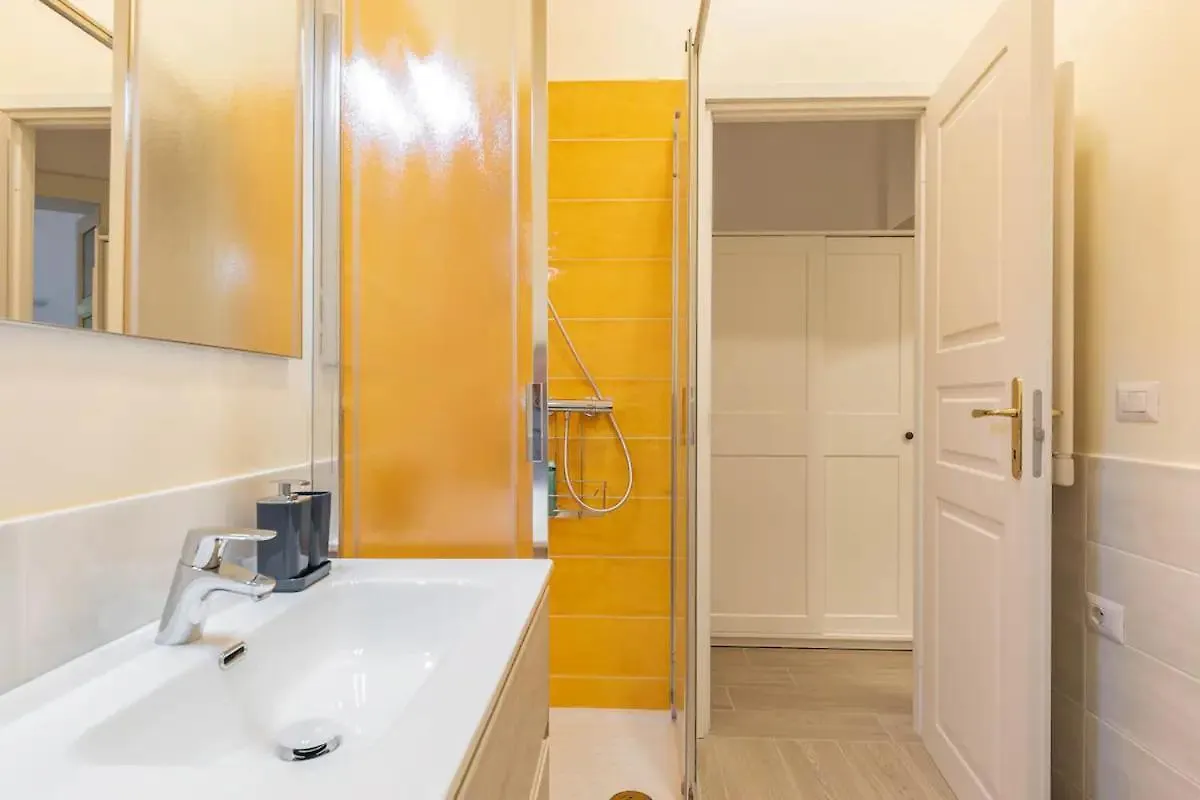 Marcantonio Home Rome: Colosseum Apartments for Groups Italy