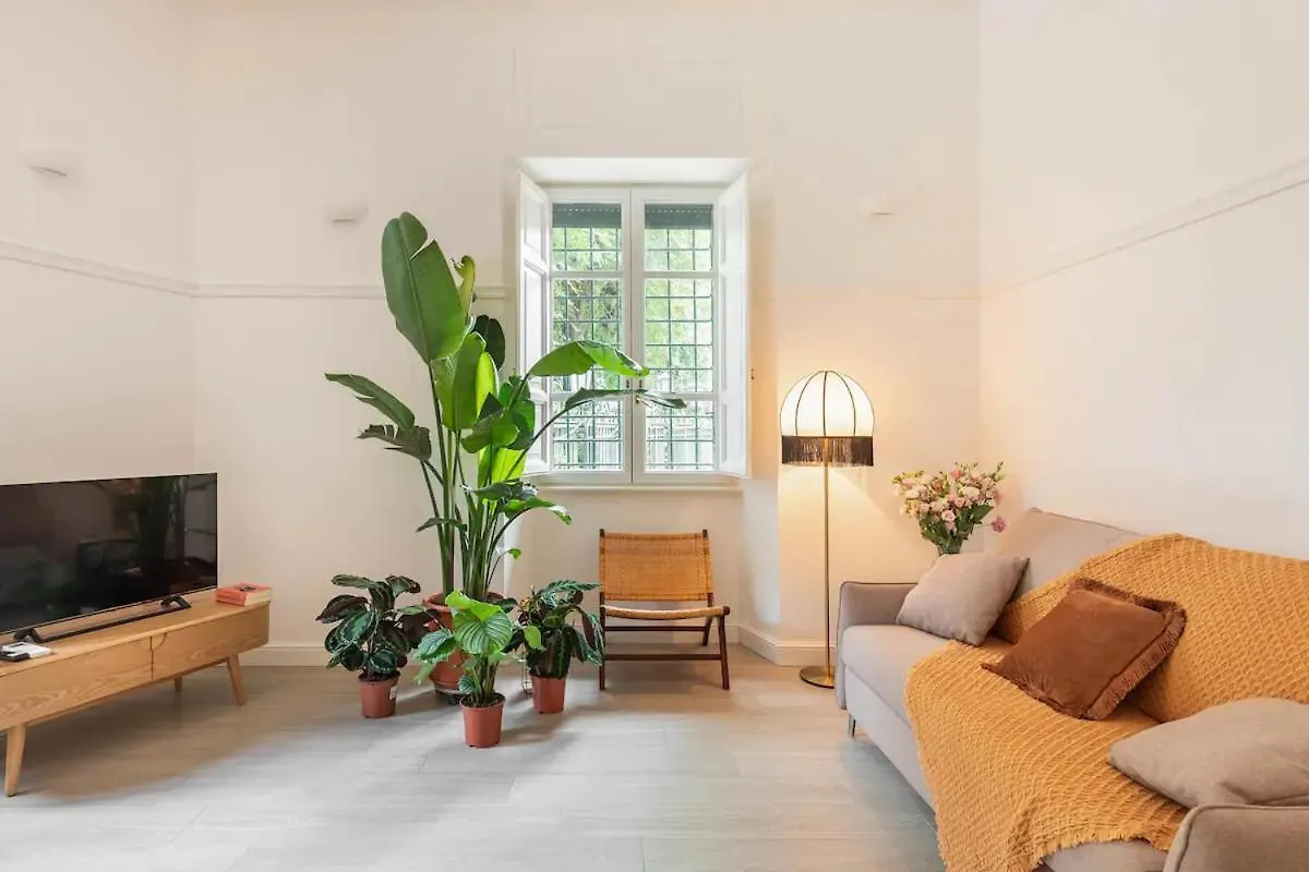 Marcantonio Home Rome: Colosseum Apartments for Groups 0*, Rome Italy