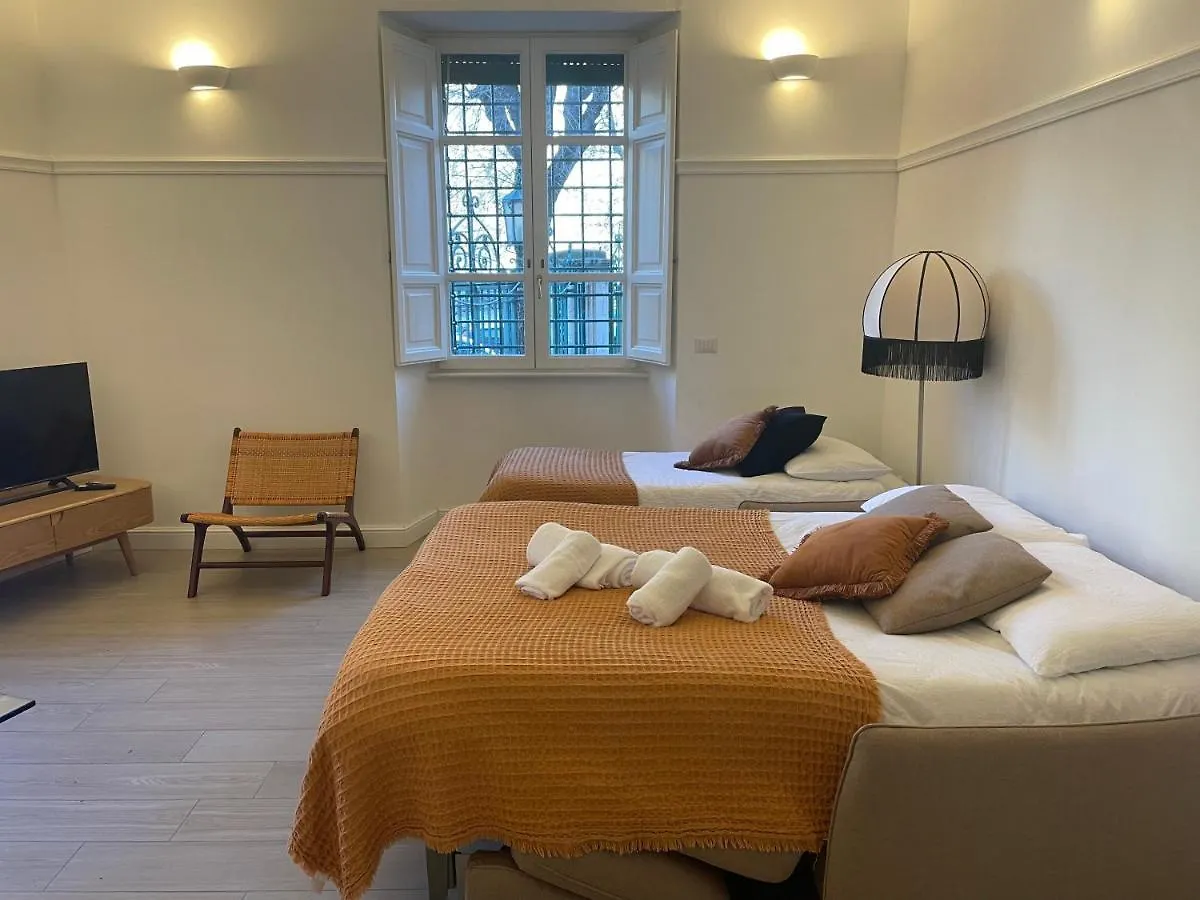 Marcantonio Home Rome: Colosseum Apartments for Groups